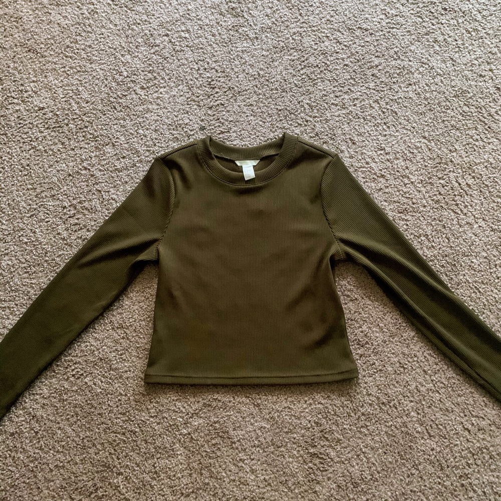 simple long sleeve